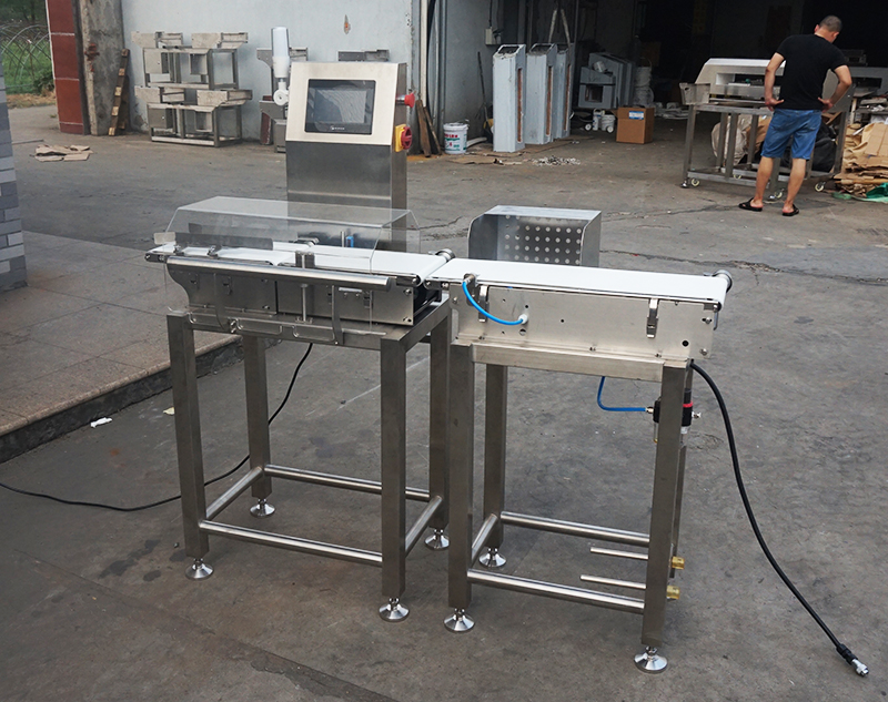 SL-210 Universal Dynamic Checkweigher